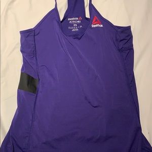 Reebok tank